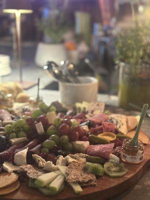 The Foothills Cafe & Curio