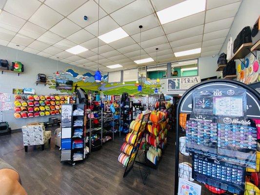 Variety of new discs & accessories