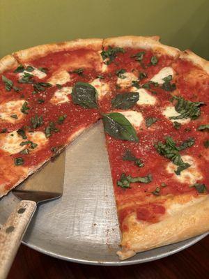 Margarita pizza is the most authentic Italian pizza I have had in the US. The crust is perfect and took me instantly to Napoli!