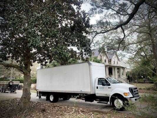 Island truck under the Magnolia