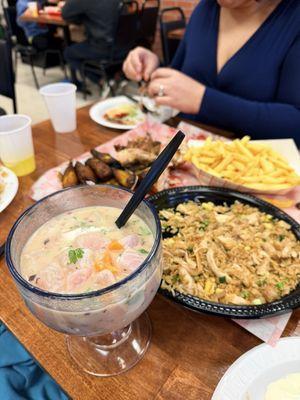 Leche de tigre, Chaufa De Pollo A La Brasa, pollo a la brasa