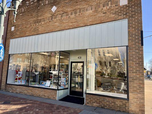 Barry’s Drug Center