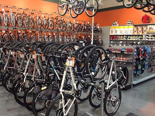 DICK'S Sporting Goods