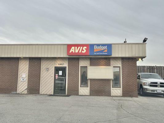 Budget Rent a Car is in the same building as Avis