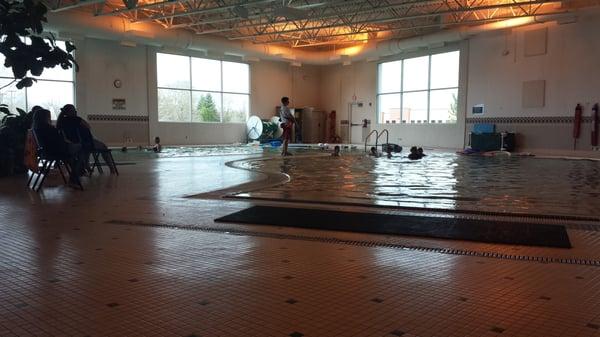 Children's swimming lessons