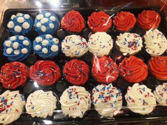 Giant Eagle Supermarket