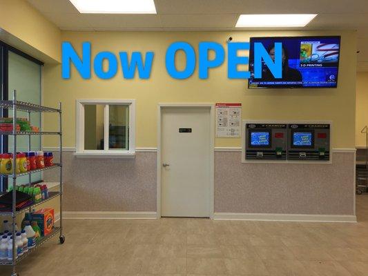 Sparklean Laundromat