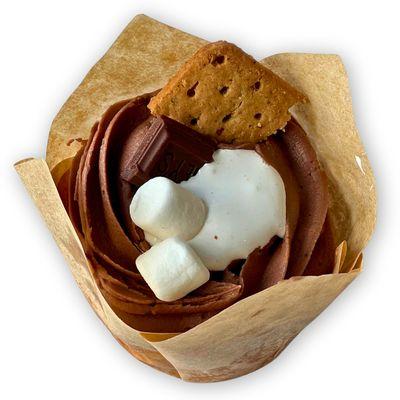 s'more cupcake
(everything is gluten free!)