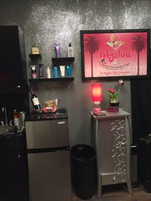 Mystini Sunless Tanning Bar & Spa