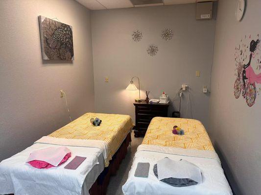 Couples massage room at W Spa