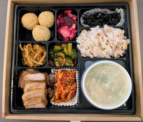 Premium Dosirak with Bossam