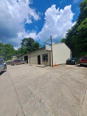 Posey's Auto Wrecking Inc