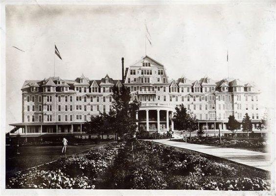 Round island House during the turn of the century.