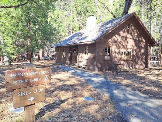 Yosemite Library Mariposa County Branch