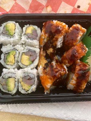 Tuna avocado and shrimp tempora