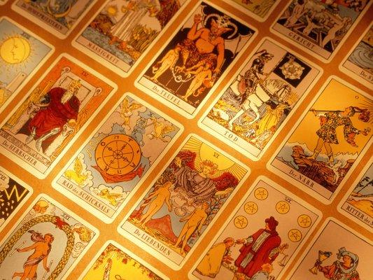 Dutchess Tarot Cards