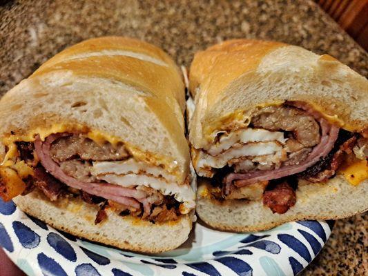 Sal's Deli & Grill