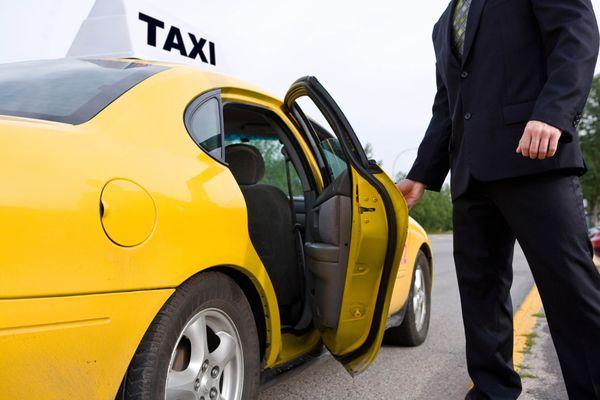 Barr's Taxi Cab Services