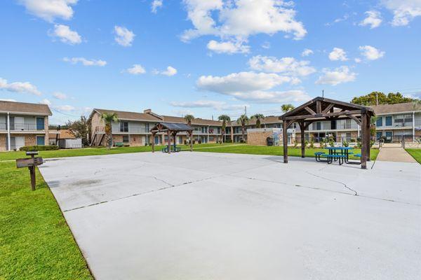 Falcon House Apartments