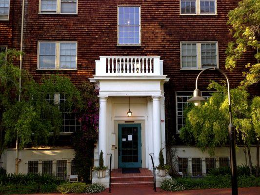 Women's Faculty Club