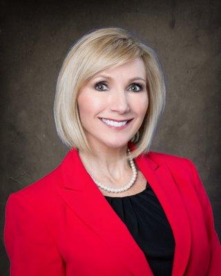 Cindy West-RE/MAX Town & Country