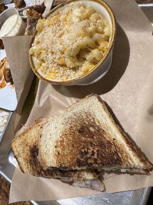 The Mac and cheese was so good!