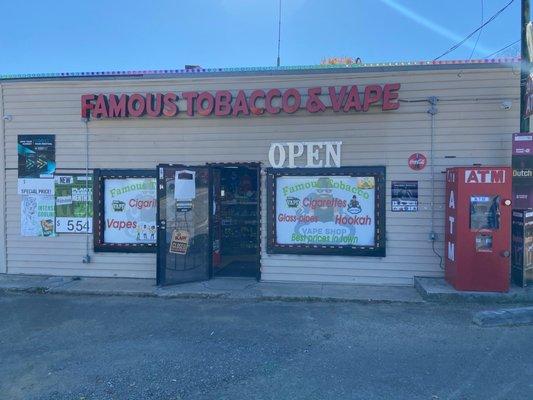 Famous tobacco & vape