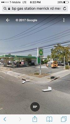 Filthy gas station w weeds everywhere!a shame