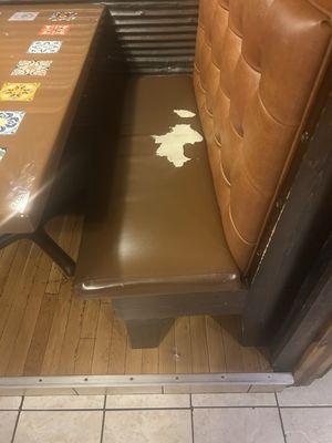 Nice looking booth bench! How long has it looked this way? I'm thinking quite a while.