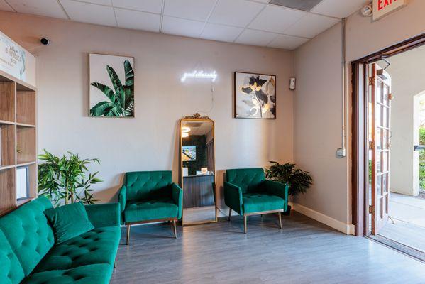 Lobby ~good vibes only~