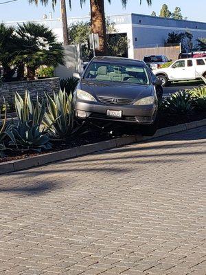 Parking..... how NOT to do it.....