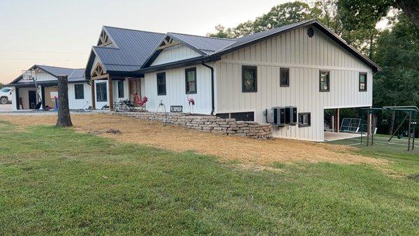 Elite Landscaping & Outdoor Construction