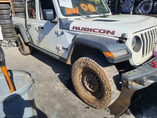 Lee's Towing Service