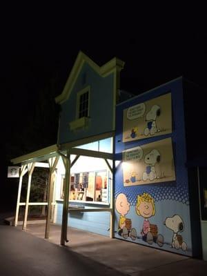 They opened a Starbucks!