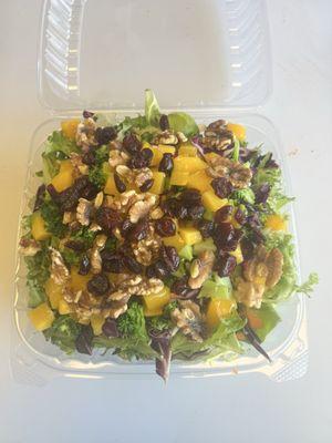 Broccoli mango salad