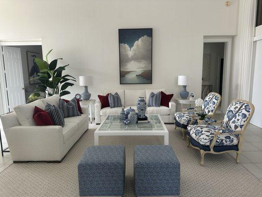 Home design - Living room (enlarged photo)