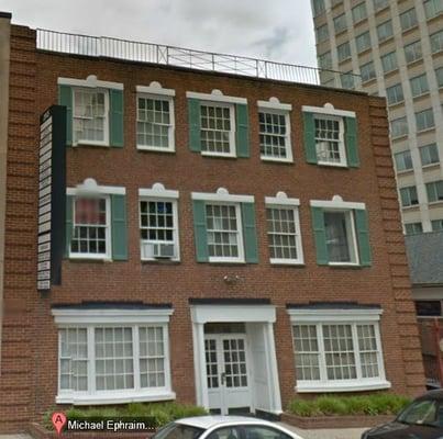 2045 15th St N # 305, Arlington, VA  (703) 807-5800