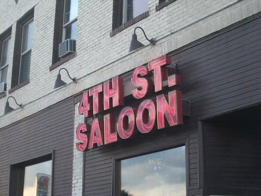 Fourth Street Saloon