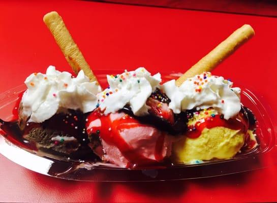 Star Chiguas Pizza Cubana