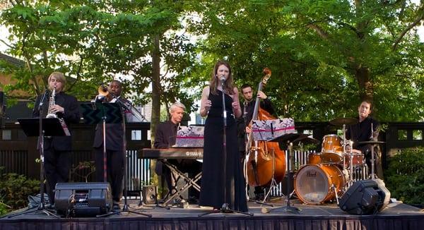 Charleston Jazz Bands