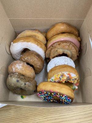 Donuts, donuts and more!