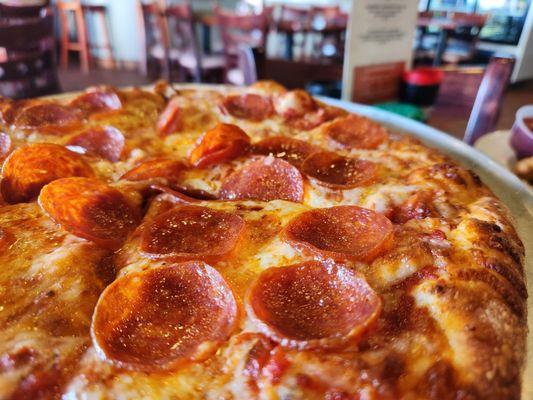 12 in pepperoni pizza