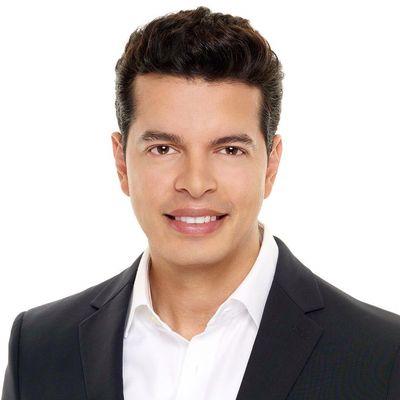 Ivan Lanz Team - Ideal Lending Home Loans