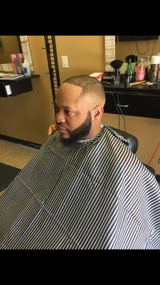 Look at that razor lining beard and tape...best cut I've had in the 8 yrs I've been in Atlanta