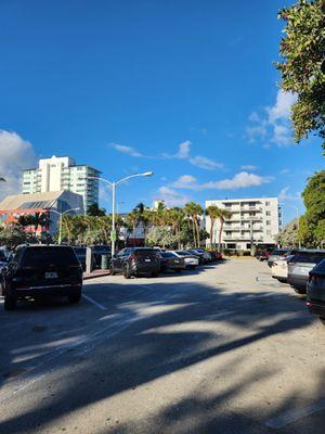 Parking lot for the park and boardwalk