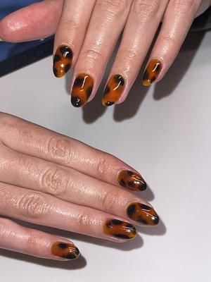 AMR Beauty Bar