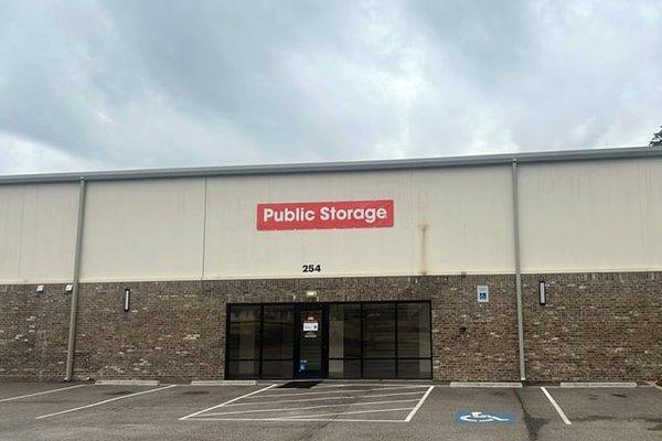 Public Storage