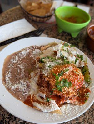 Chilaquiles divorciados with egg