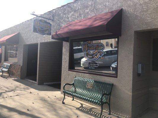 Front entrance off of South Green street