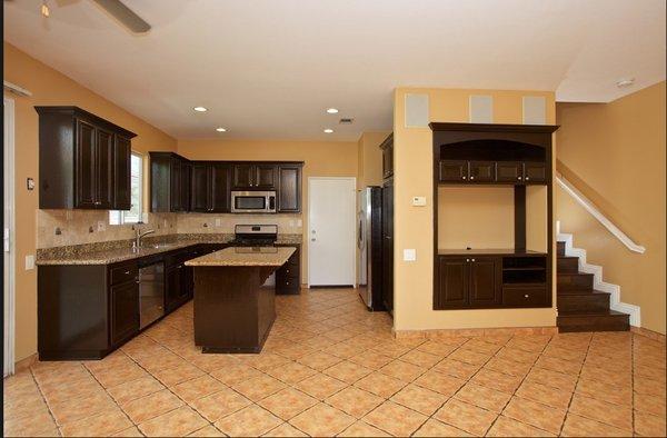 Mike Aqrawi - San Diego Homes Realty